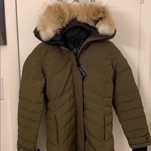 Woman’s Canada Goose Lorette Parka